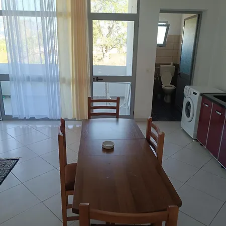 Apartment Luli Baks-Rrjoll