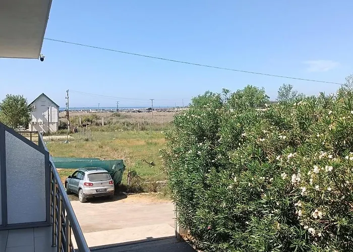 Luli Apartamento Baks-Rrjoll